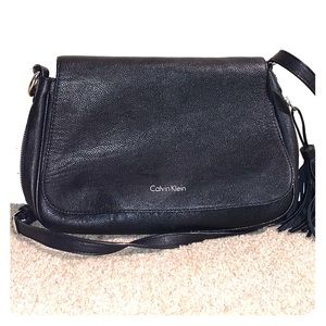 Black Calvin Klein crossbody